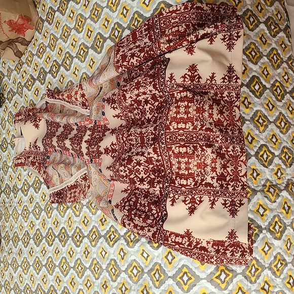 Mossimo xs dress, to the knee, worn once - Picture 2 of 2